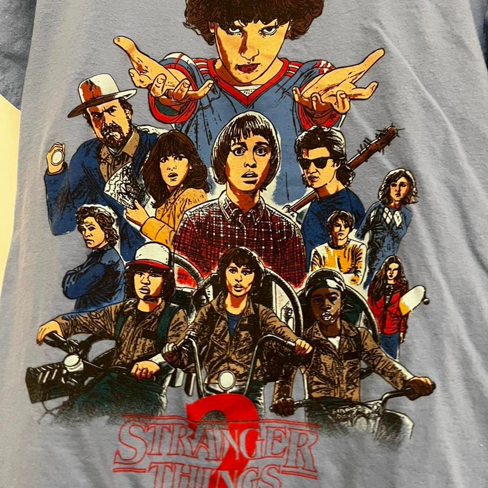 Stranger Things Tee Women's Small Blue Vintage Look Cotton